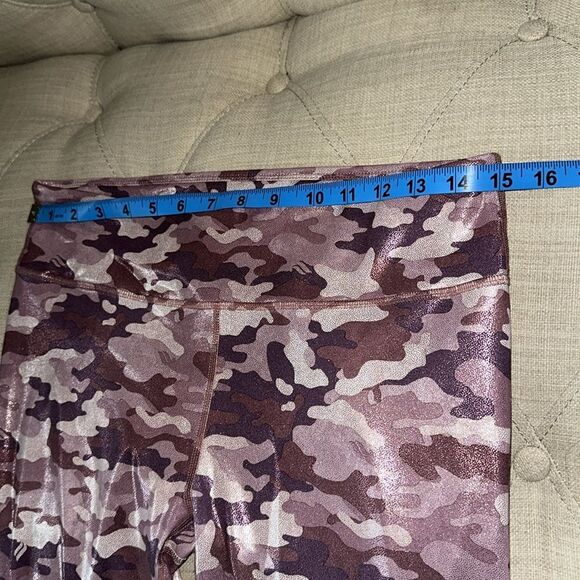 Fabletics - Picture 11 of 11